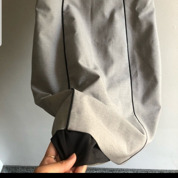 H&M Grey Fitted Work Dress with black slits - Picture 6 of 6